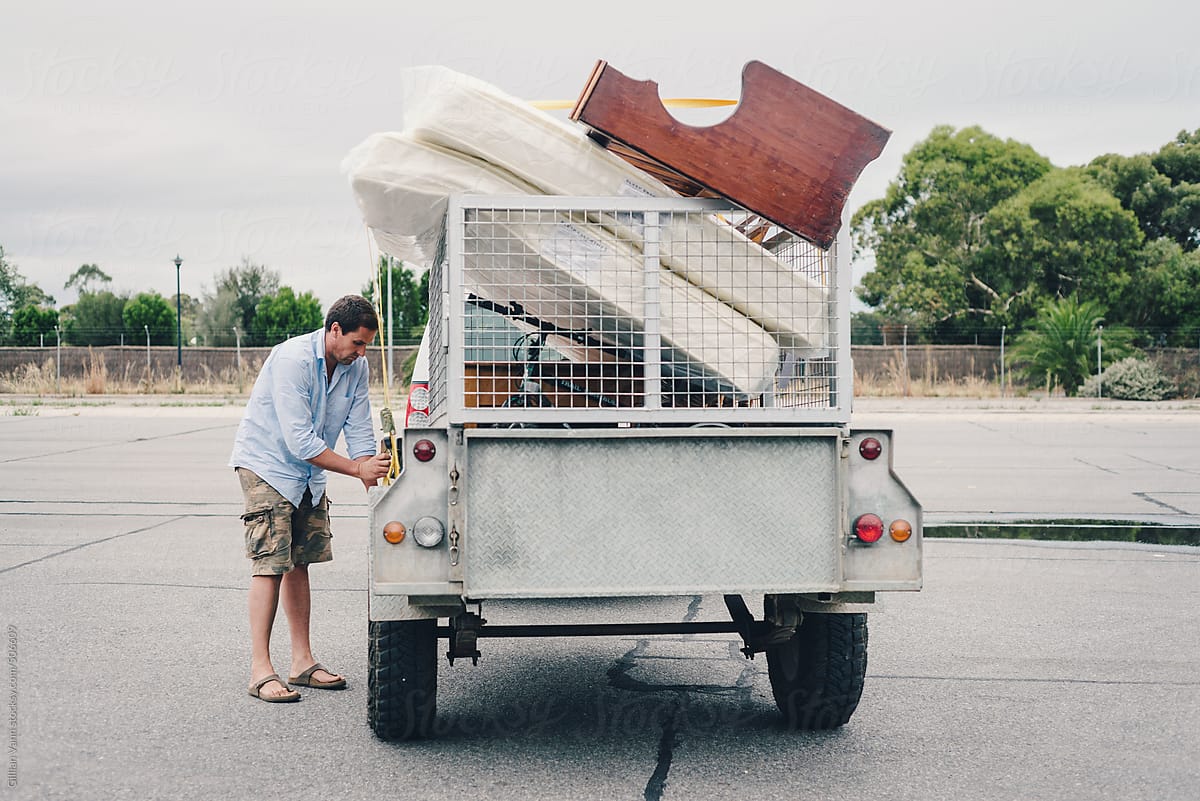 Trailer Relocation How the trailers help declutter at home - Johnbarone